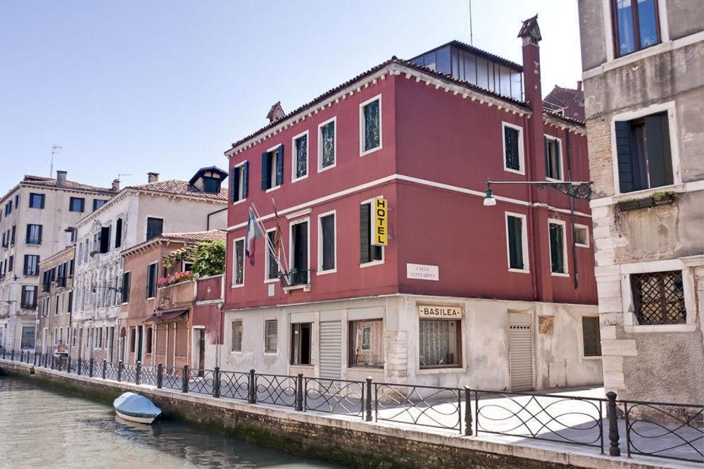 Albergo Basilea Venecia Exterior foto